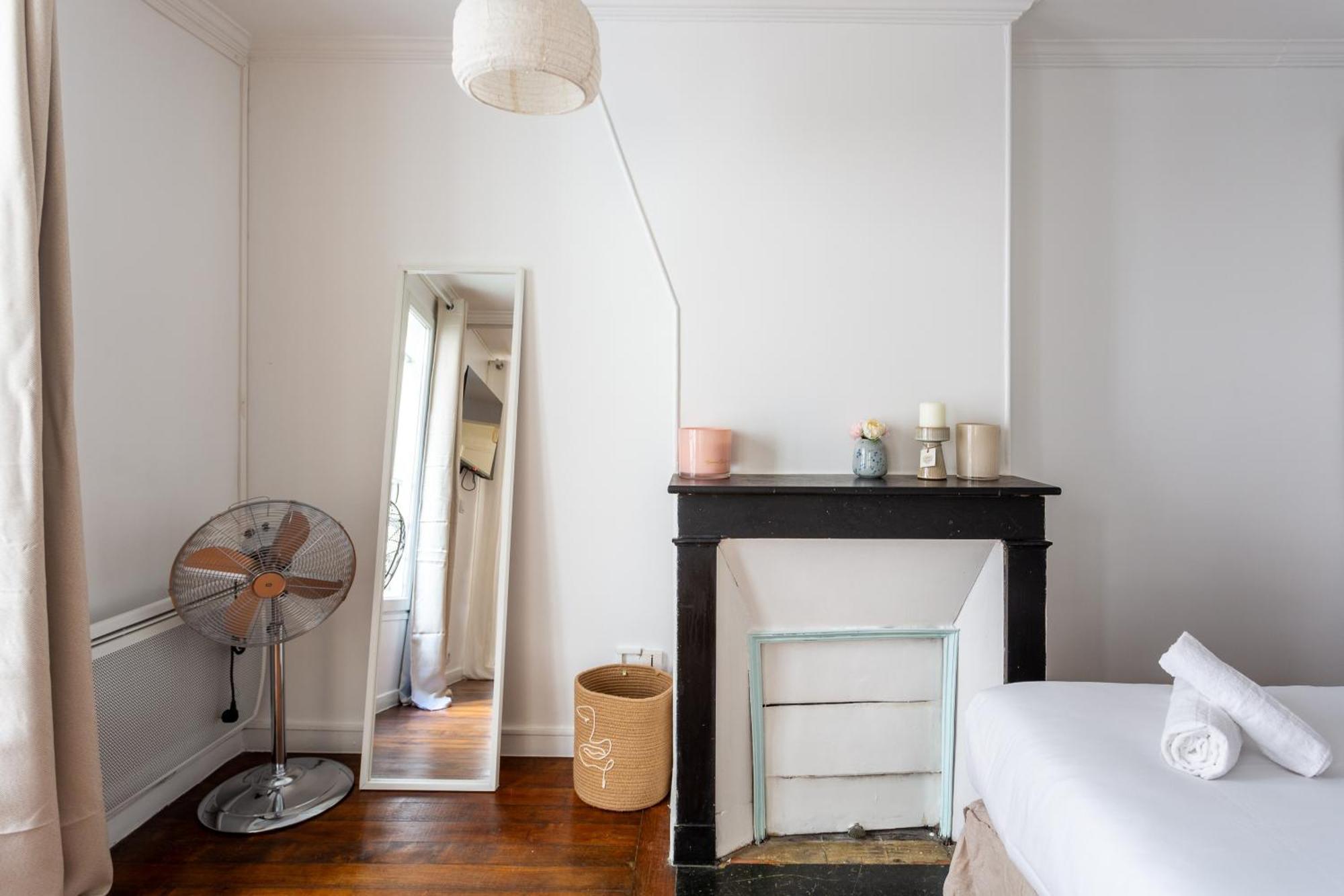 The Heart Of The Marais Apartment Paris Exterior foto